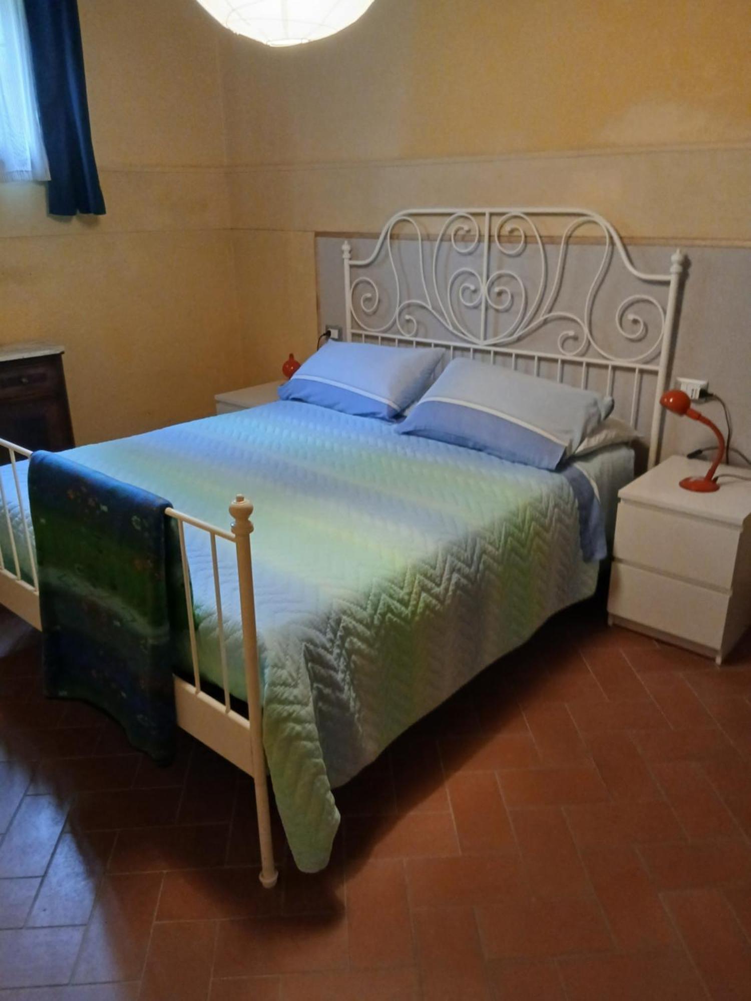 Casa Agostini Apartment Lari Ngoại thất bức ảnh